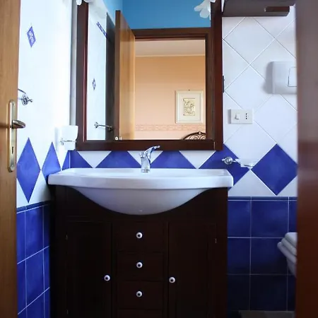 Ondazzurra Piraino