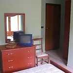 B&B Ondazzurra 피라이노